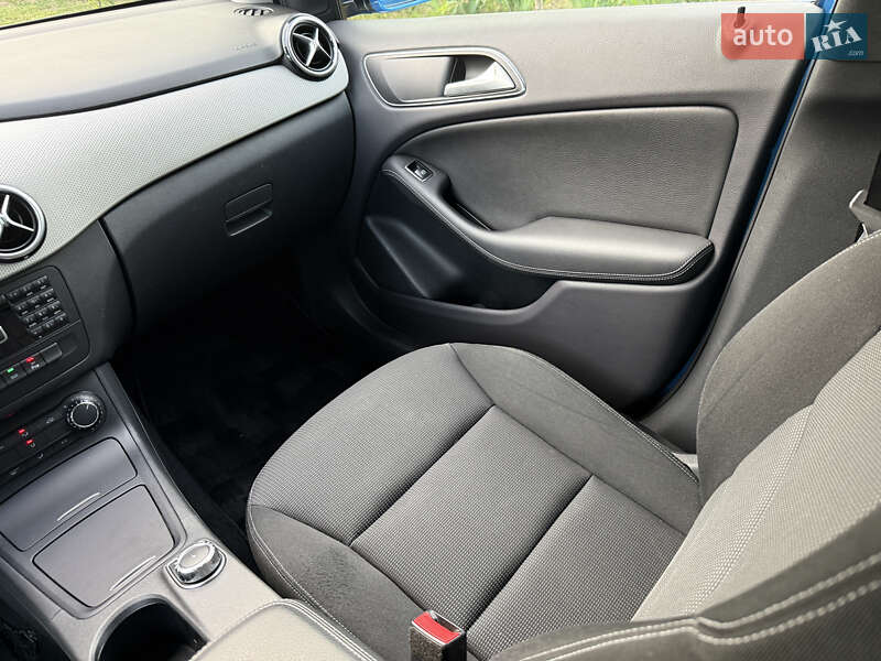 Хэтчбек Mercedes-Benz B-Class 2013 в Одессе