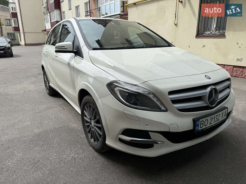 Mercedes-Benz B-Class 2017