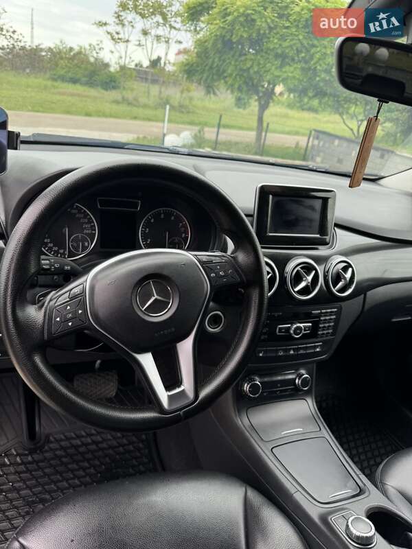 Хэтчбек Mercedes-Benz B-Class 2014 в Одессе