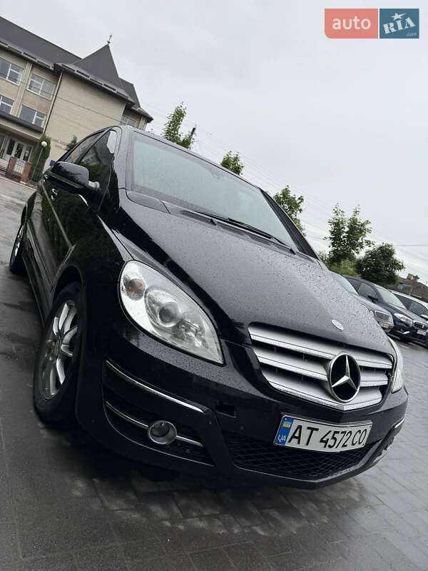 Mercedes-Benz B-Class 2011 Mercedes-Benz B-Class 2011