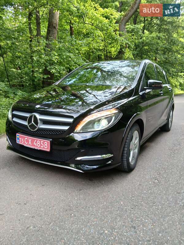 Mercedes-Benz B-Class 2015