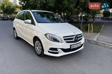 Хэтчбек Mercedes-Benz B-Class 2016 в Виннице