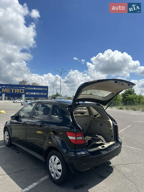 Хэтчбек Mercedes-Benz B-Class 2006 в Киеве