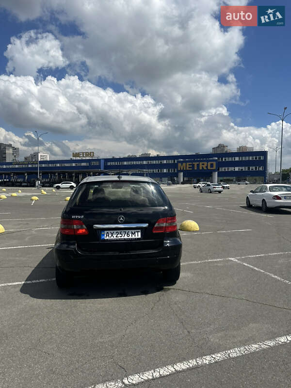 Хэтчбек Mercedes-Benz B-Class 2006 в Киеве