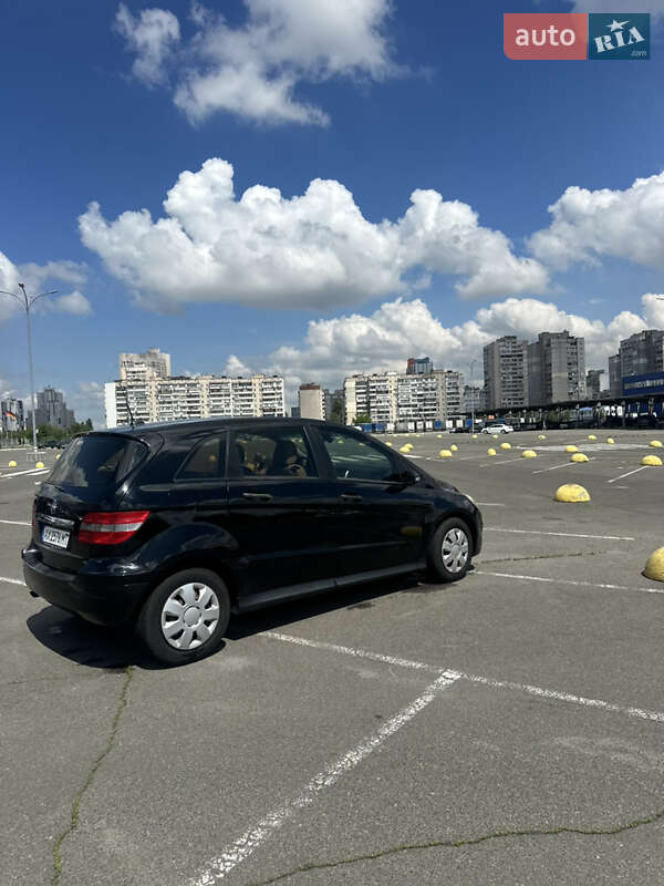 Хэтчбек Mercedes-Benz B-Class 2006 в Киеве