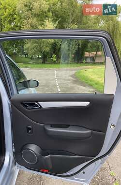 Хэтчбек Mercedes-Benz B-Class 2007 в 