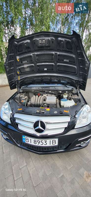 Хэтчбек Mercedes-Benz B-Class 2010 в Семеновке фото 23 Хэтчбек Mercedes-Benz B-Class 2010 в Семеновке