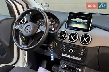 Хэтчбек Mercedes-Benz B-Class 2015 в 