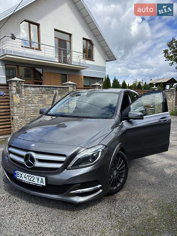 Mercedes-Benz B-Class 2016