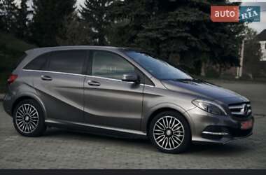 Хэтчбек Mercedes-Benz B-Class 2015 в 