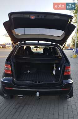 Хэтчбек Mercedes-Benz B-Class 2005 в 