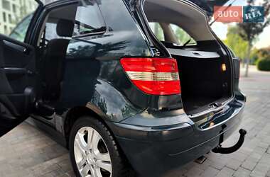 Хэтчбек Mercedes-Benz B-Class 2006 в 