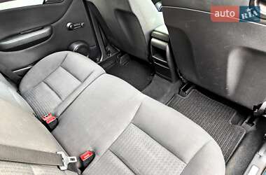 Хэтчбек Mercedes-Benz B-Class 2006 в 