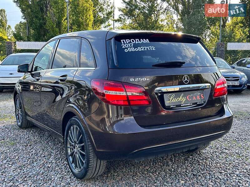 Хэтчбек Mercedes-Benz B-Class 2017 в Одессе