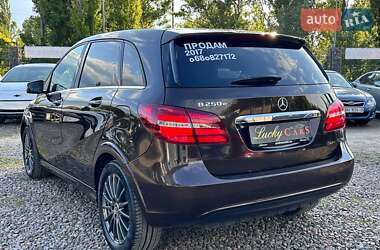 Хетчбек Mercedes-Benz B-Class 2017 в 