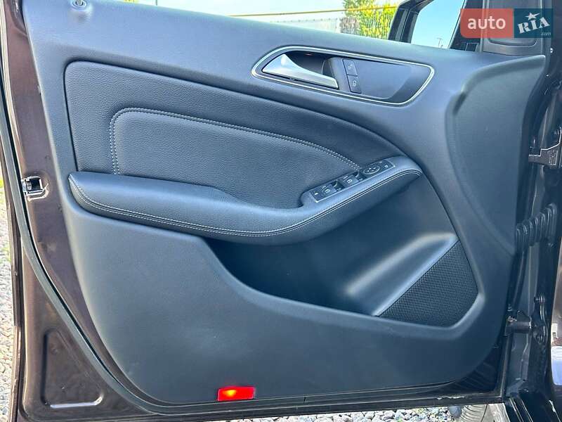 Хэтчбек Mercedes-Benz B-Class 2017 в Одессе