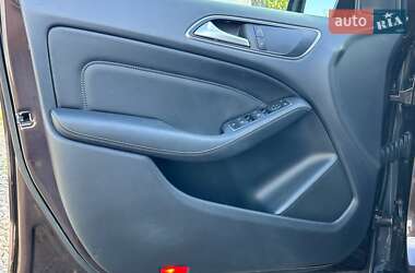 Хетчбек Mercedes-Benz B-Class 2017 в 