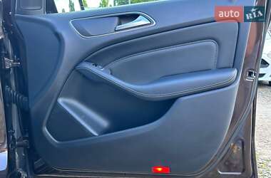 Хетчбек Mercedes-Benz B-Class 2017 в 