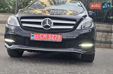 Хэтчбек Mercedes-Benz B-Class 2016 в 