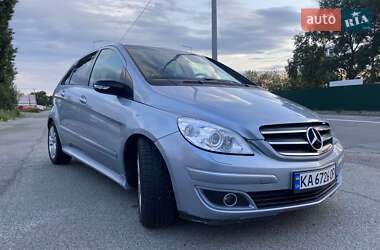 Хэтчбек Mercedes-Benz B-Class 2005 в 