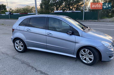 Хэтчбек Mercedes-Benz B-Class 2005 в 
