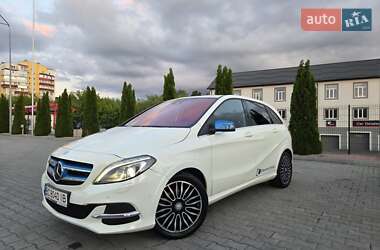 Хэтчбек Mercedes-Benz B-Class 2016 в Виннице