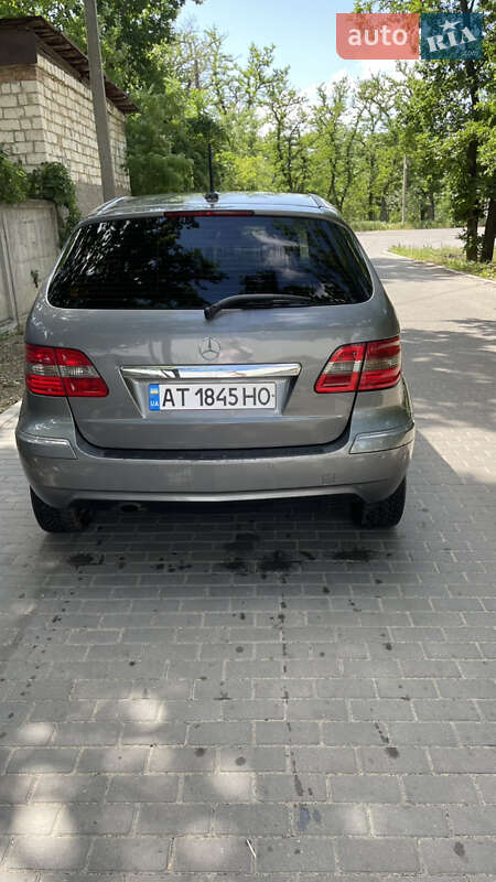 Хэтчбек Mercedes-Benz B-Class 2009 в Николаеве