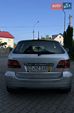 Хэтчбек Mercedes-Benz B-Class 2006 в 