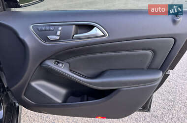 Хэтчбек Mercedes-Benz B-Class 2015 в 