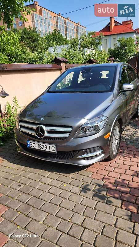 Mercedes-Benz B-Class 2017