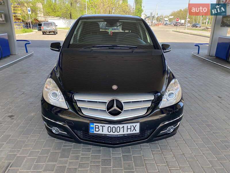 Хэтчбек Mercedes-Benz B-Class 2010 в Николаеве