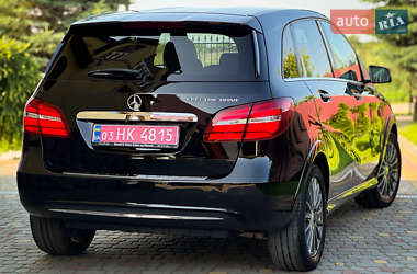 Хэтчбек Mercedes-Benz B-Class 2015 в 