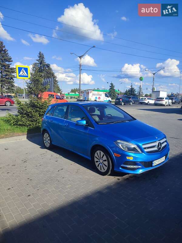 Хэтчбек Mercedes-Benz B-Class 2014 в Львове
