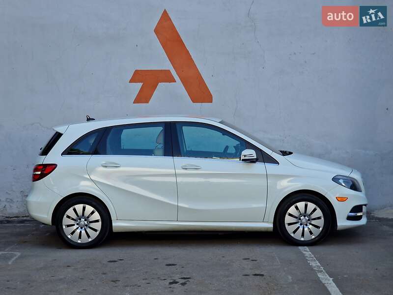 Хэтчбек Mercedes-Benz B-Class 2015 в Одессе фото 23 Хэтчбек Mercedes-Benz B-Class 2015 в Одессе