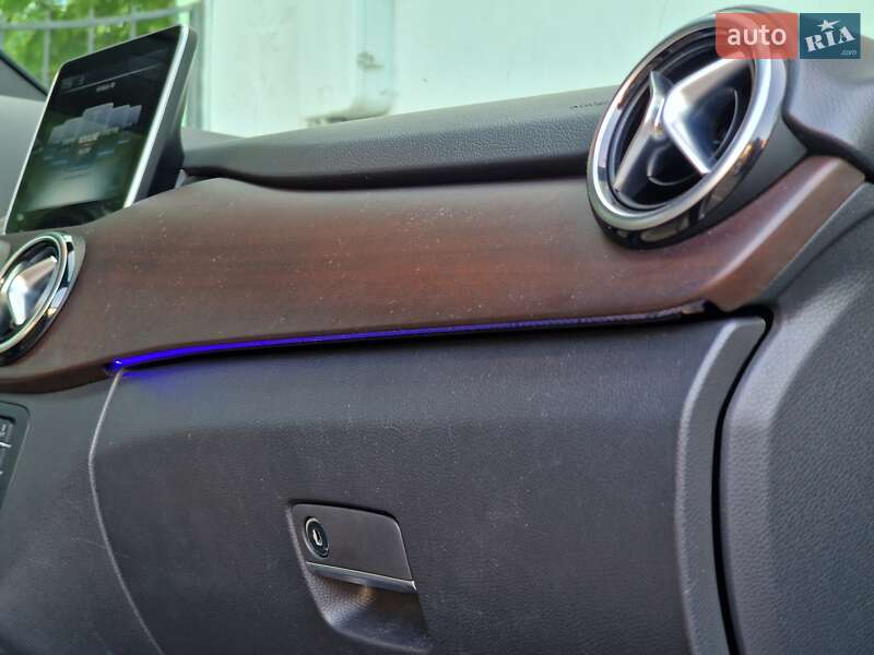 Хэтчбек Mercedes-Benz B-Class 2015 в Одессе фото 44 Хэтчбек Mercedes-Benz B-Class 2015 в Одессе