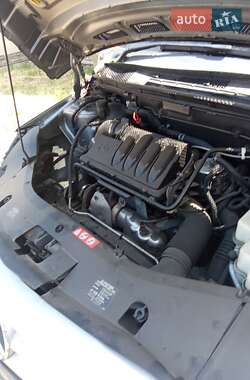 Хэтчбек Mercedes-Benz B-Class 2006 в 