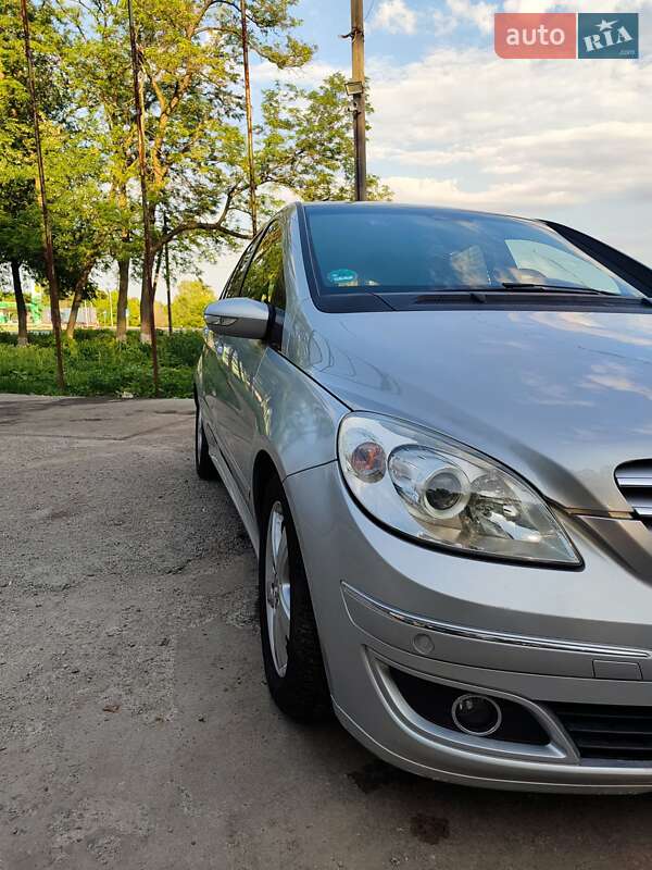 Хетчбек Mercedes-Benz B-Class 2006 в Дніпрі