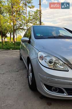 Хэтчбек Mercedes-Benz B-Class 2006 в 