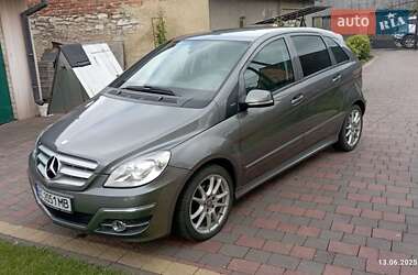 Хетчбек Mercedes-Benz B-Class 2010 в Городку