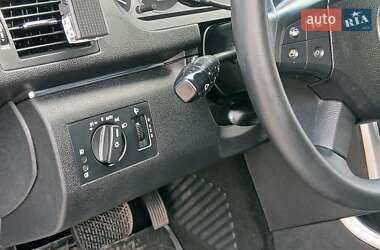Хэтчбек Mercedes-Benz B-Class 2009 в 