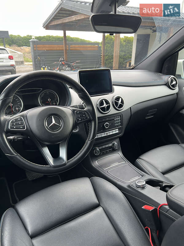 Хэтчбек Mercedes-Benz B-Class 2016 в Тернополе