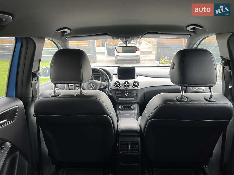 Хэтчбек Mercedes-Benz B-Class 2016 в Тернополе