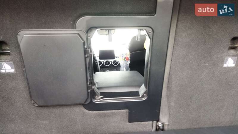 Хэтчбек Mercedes-Benz B-Class 2016 в Киеве