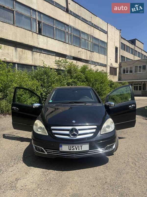 Хэтчбек Mercedes-Benz B-Class 2006 в Черновцах