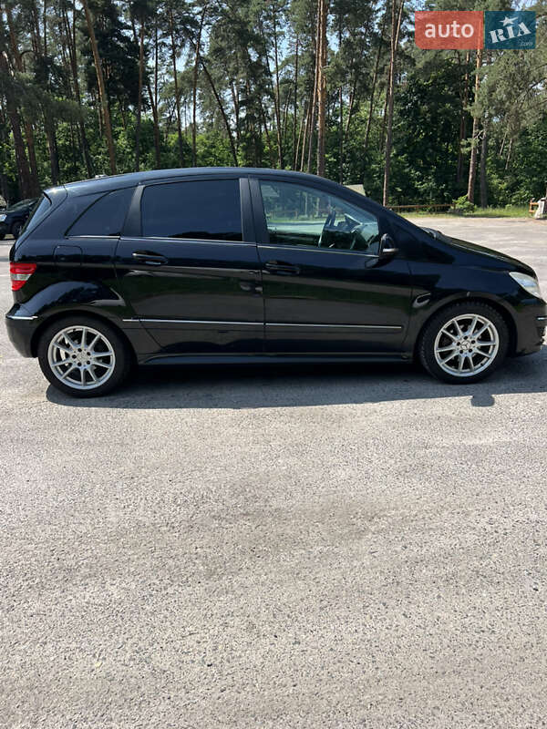 Хэтчбек Mercedes-Benz B-Class 2011 в Львове