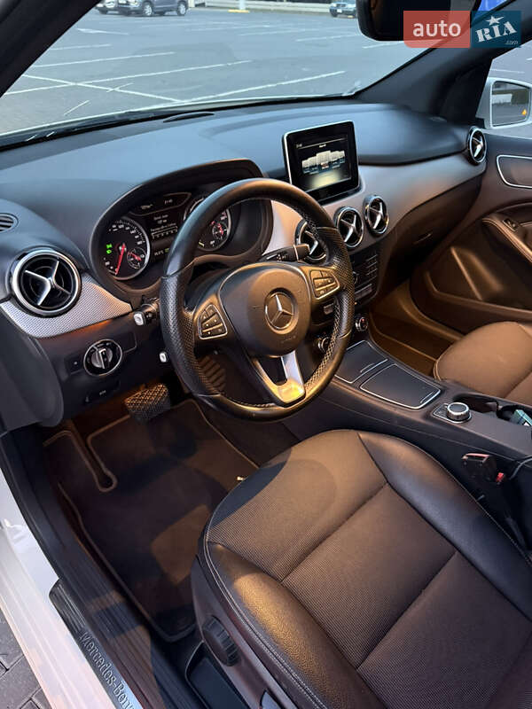 Хэтчбек Mercedes-Benz B-Class 2014 в Ужгороде фото 8 Хэтчбек Mercedes-Benz B-Class 2014 в Ужгороде