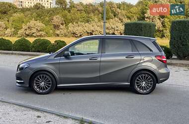 Хэтчбек Mercedes-Benz B-Class 2017 в 