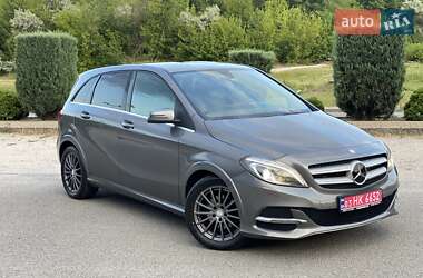 Хэтчбек Mercedes-Benz B-Class 2017 в 