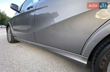 Хэтчбек Mercedes-Benz B-Class 2017 в 