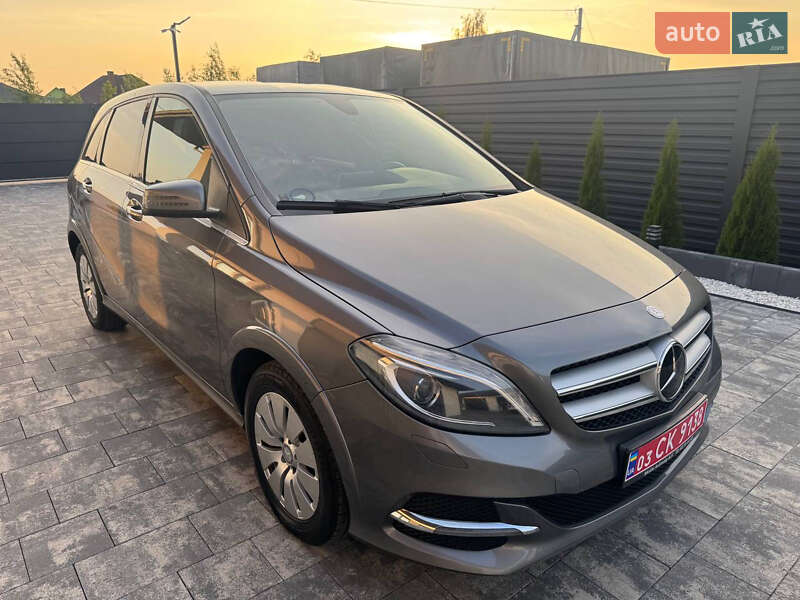 Хэтчбек Mercedes-Benz B-Class 2016 в Ковеле